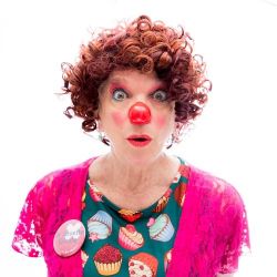 Dr Josette Girafe  Caroline Simonds