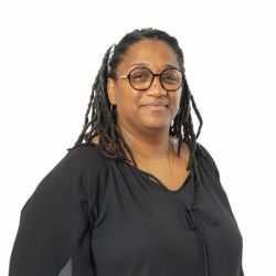 Nadia MARQUIS  Administratrice