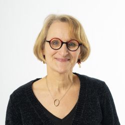 Catherine MAITRE  Administratrice